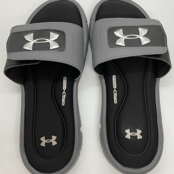 Under Armour Other - Under Armour Slippers